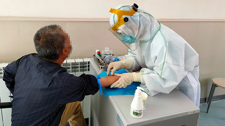 二人麻将指南网
开展核酸检测采样工作