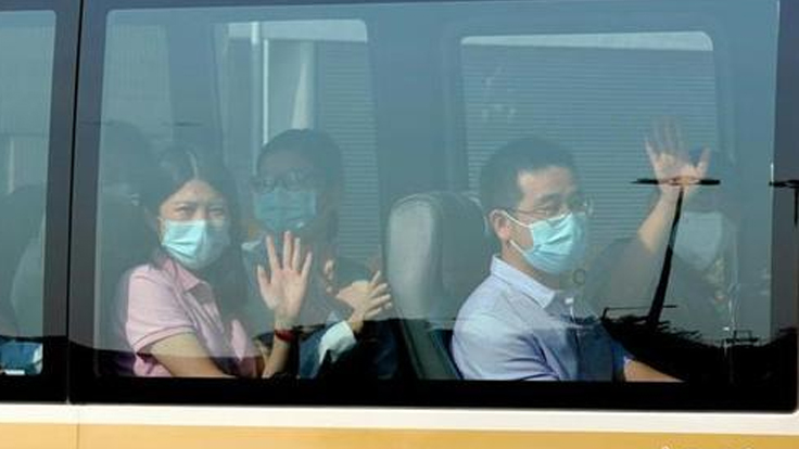 首支“内地核酸检测支援队”全员抵港
