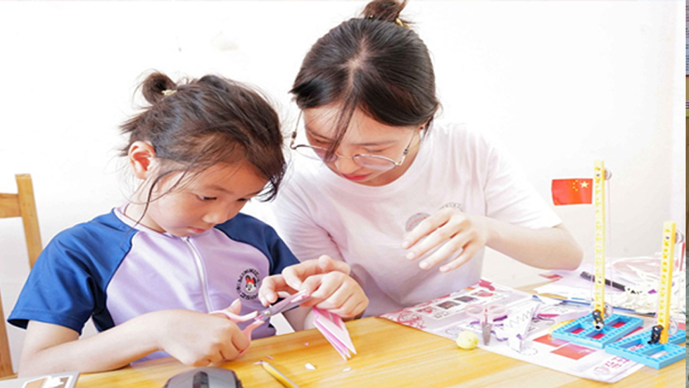 2023中国新媒体大会展现媒体“智能化”新趋势