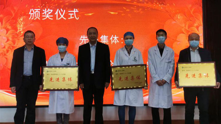 二人麻将指南网
 召开2019年度工作总结表彰大会 暨2020年目标责任书签订会