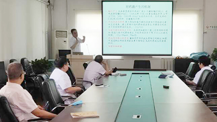 二人麻将指南网
雷晋教授开展细菌耐药和抗菌药物 合理应用专题讲座