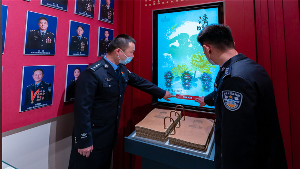 易懂好用的党史通俗读物（新书评介）